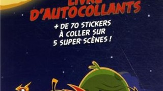 Livre d’autocollants  :  Angry Birds Space